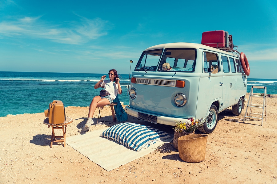Eco-Friendly Van Travel: Sustainable Road Trips in Tampa, FL