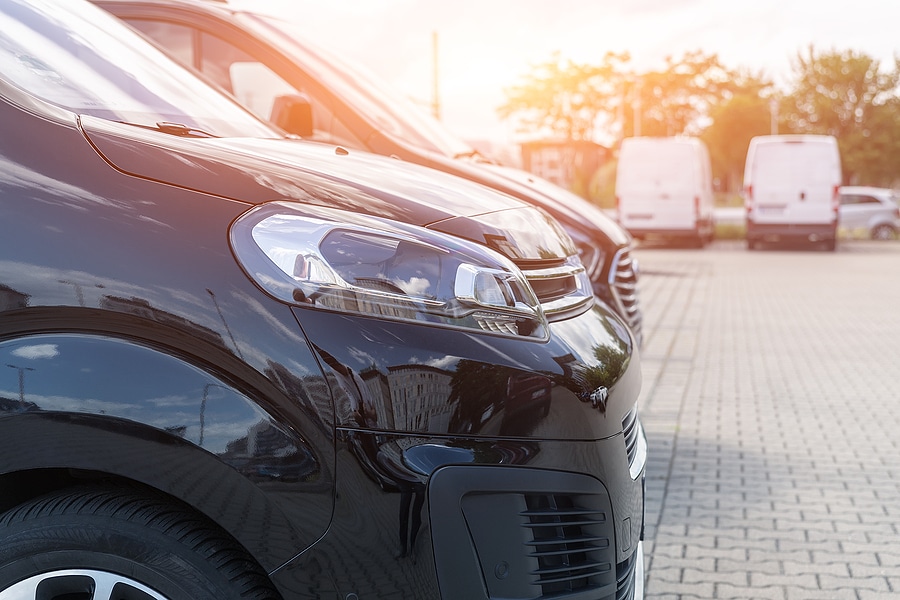 Why Choose a Minivan Rental